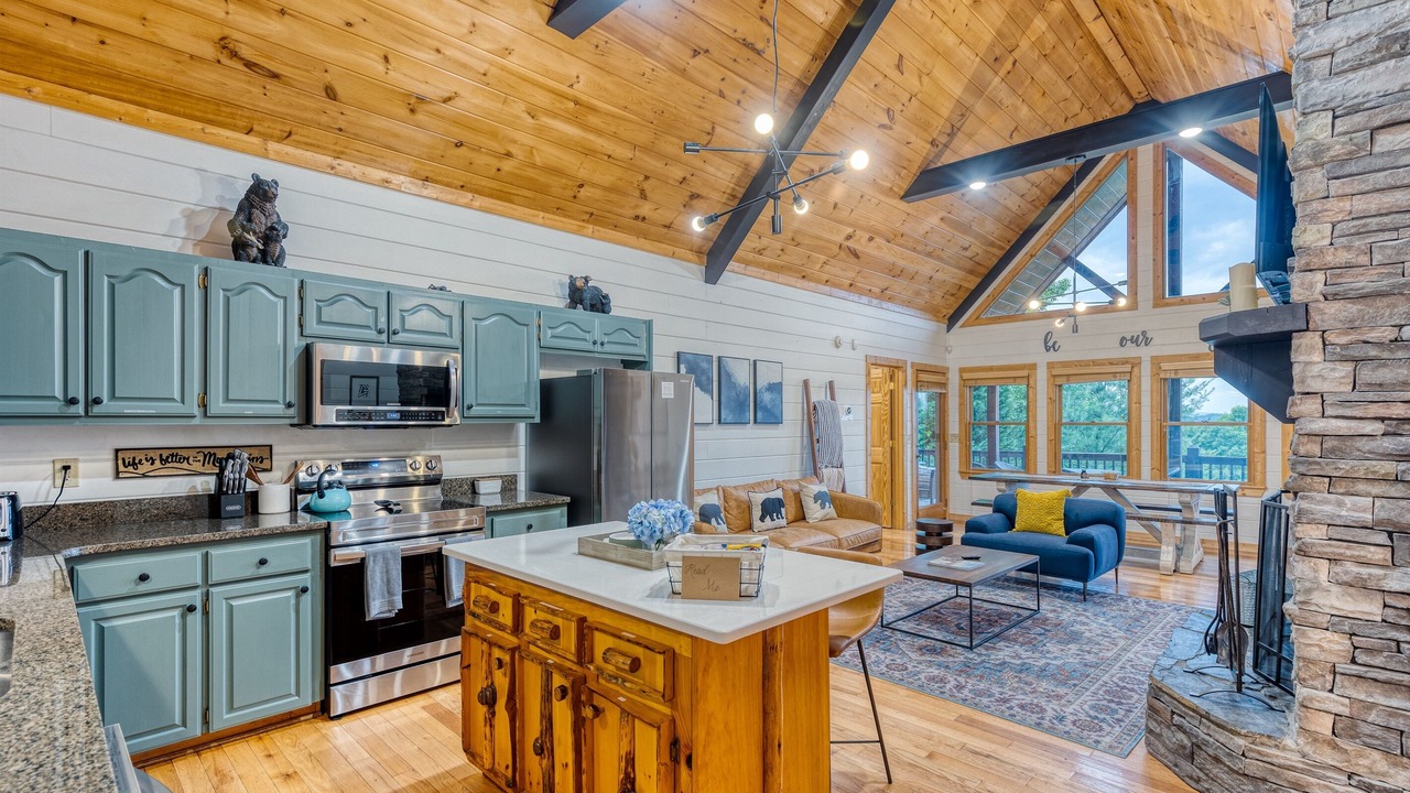 Photo of Others in Mineral Bluff