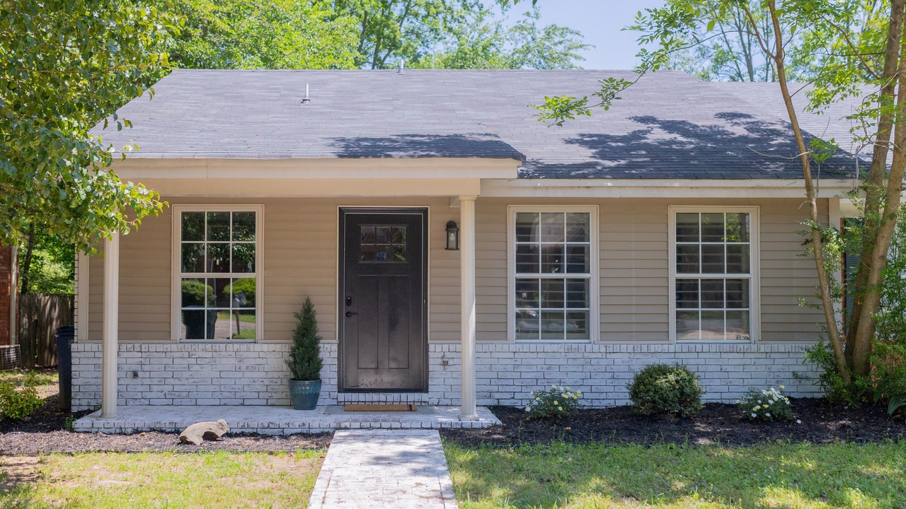 Photo of Outdoor in Conway