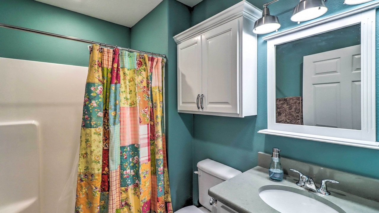 Photo of Bathroom in Newnata