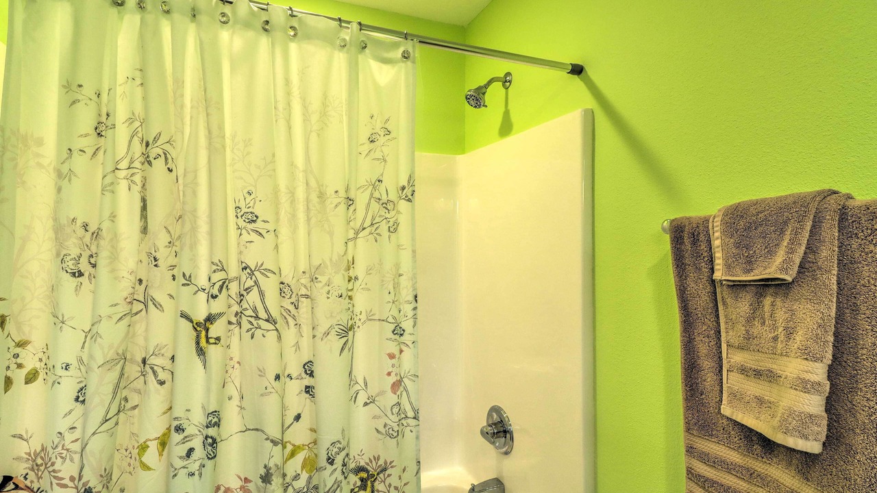 Photo of Bathroom in Newnata