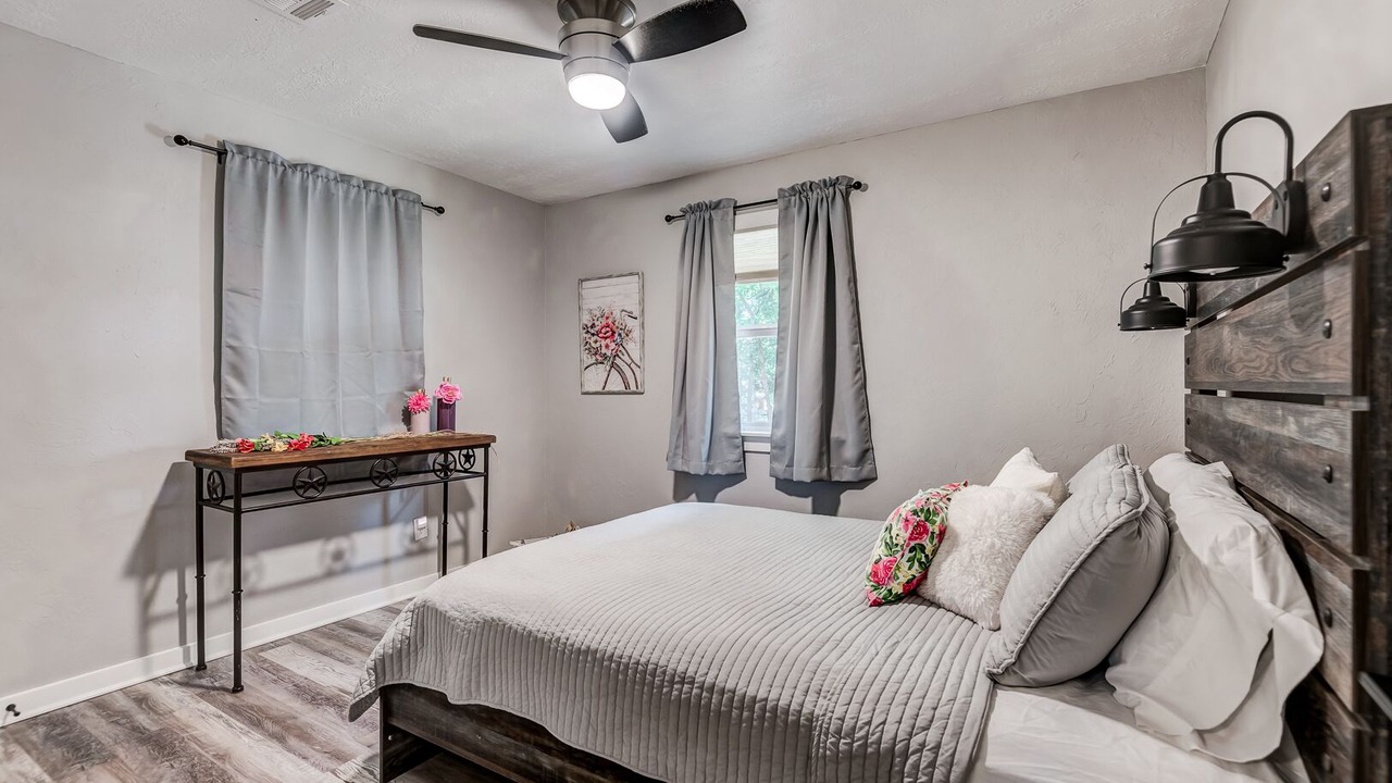 Photo of Bedroom in Stillwater