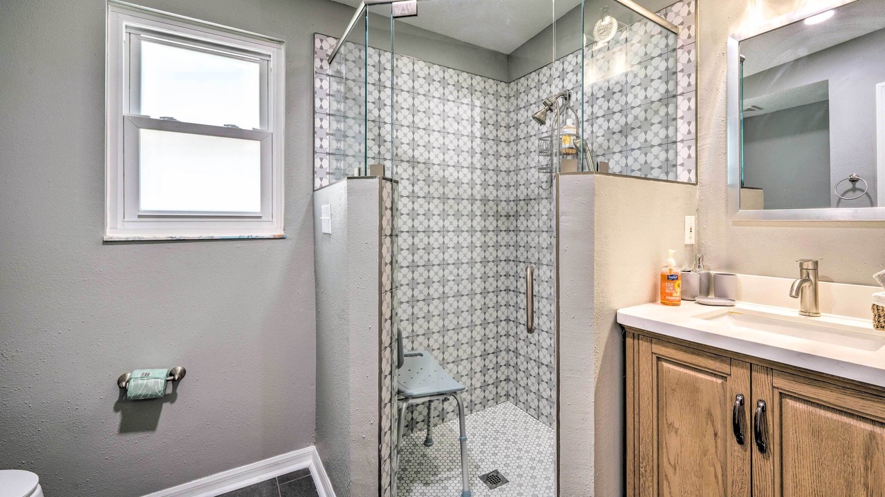 Photo of Bathroom in Four Corners