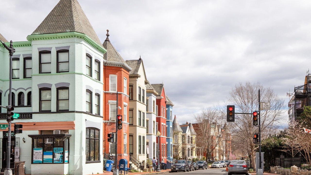 Photo of Others in Shaw
