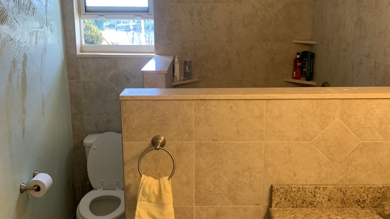 Photo of Bathroom in Sainte-Croix-Grand-Tonne