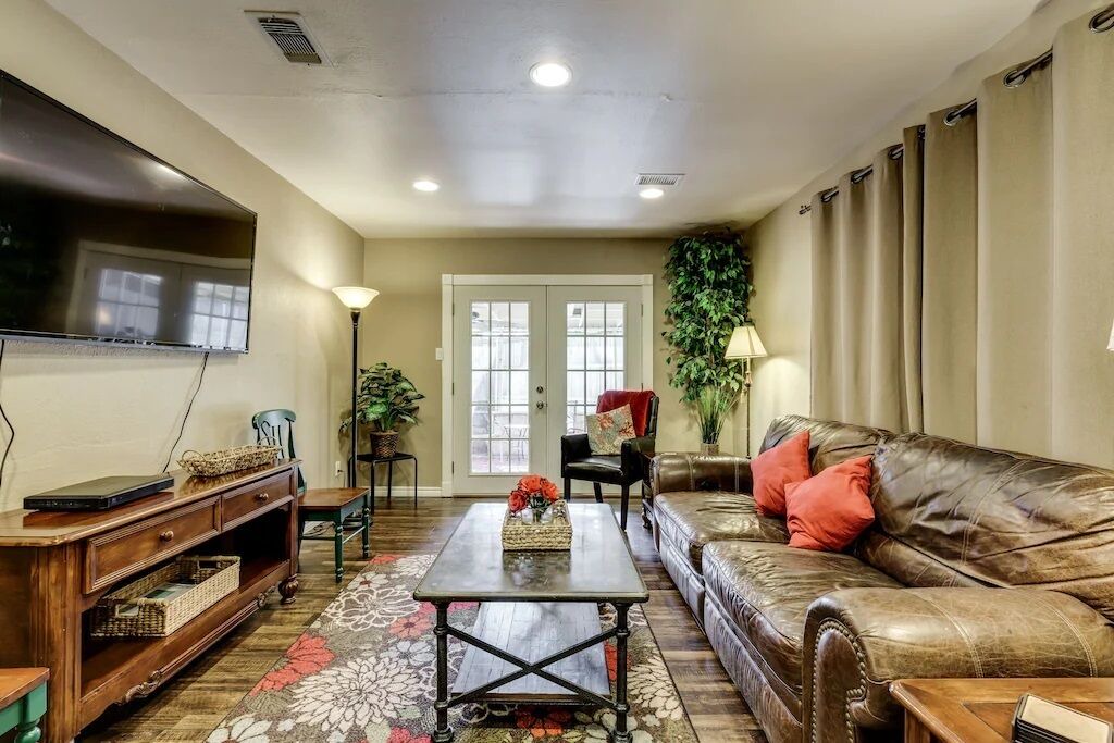 Photo of Livingroom in Arlington