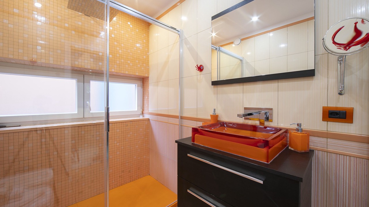 Photo of Bathroom in Melide