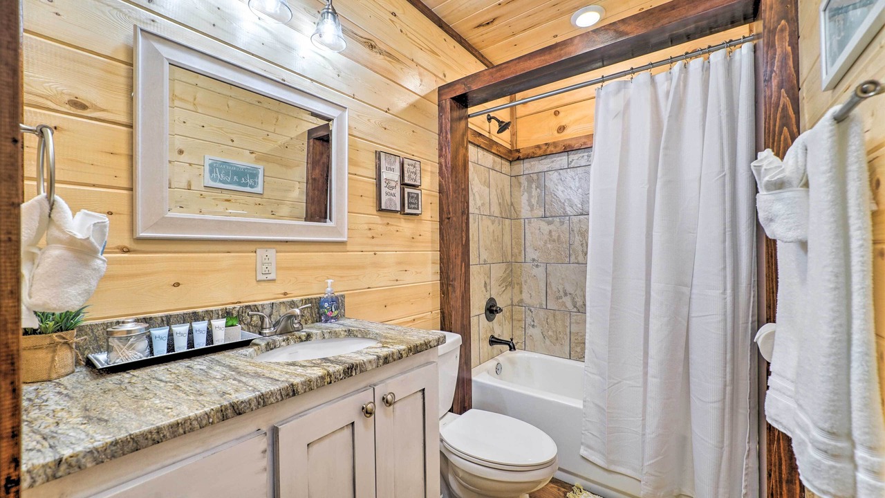Photo of Bathroom in Hatton
