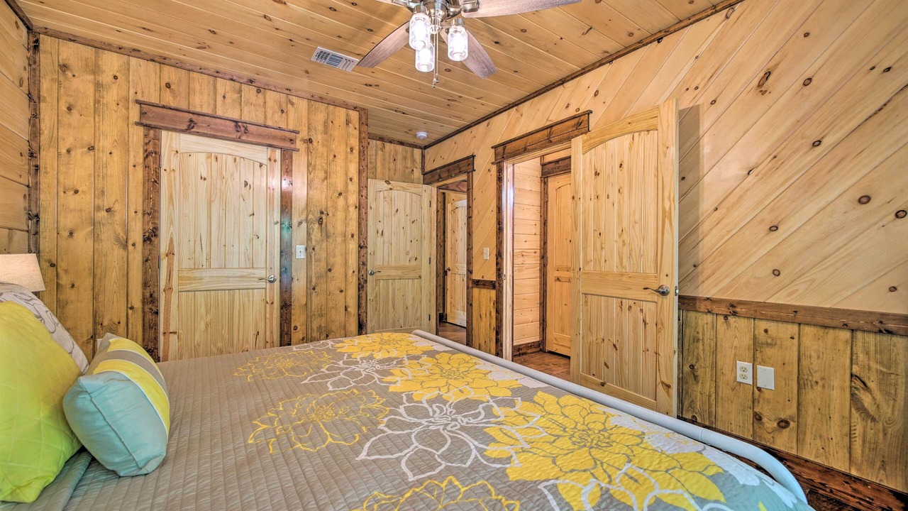 Photo of Bedroom in Hatton