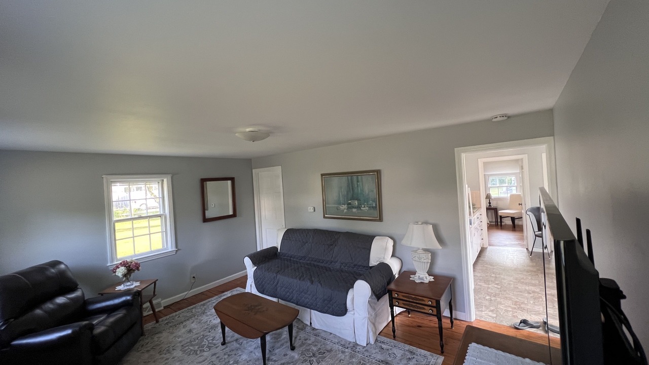 Photo of Livingroom in Bass River