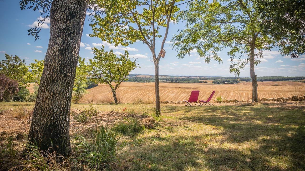 Photo of Outdoor in Touget