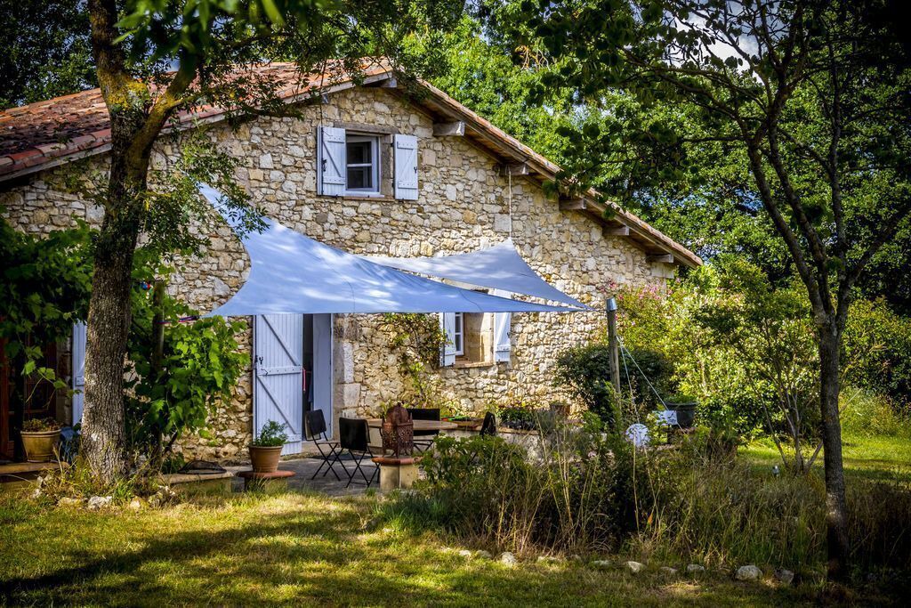 Photo of Outdoor in Touget