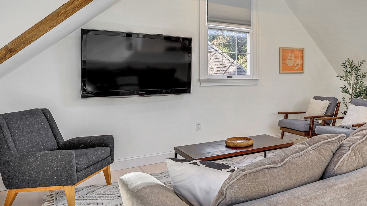 Photo of Livingroom in Glen Ridge
