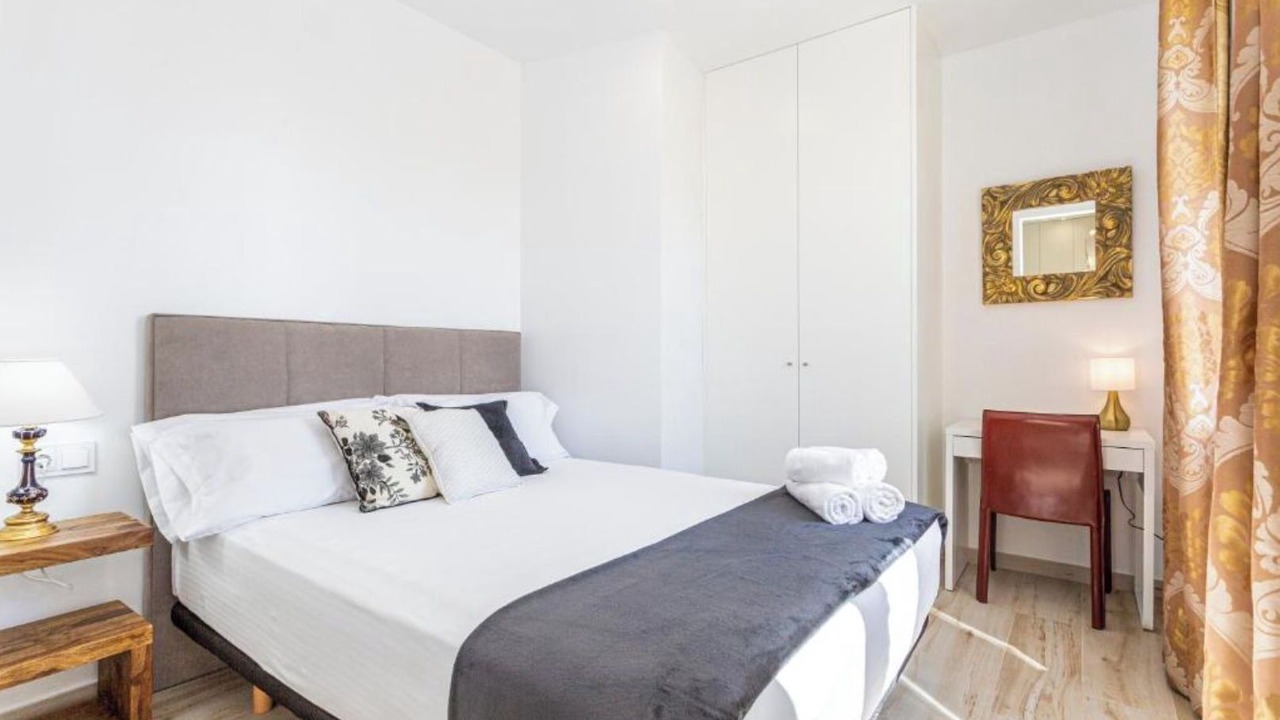 Photo of Bedroom in Barri Vell - Santa Creu