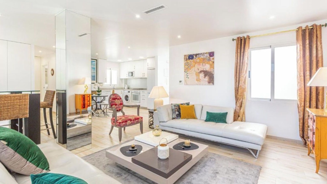 Photo of Livingroom in Barri Vell - Santa Creu