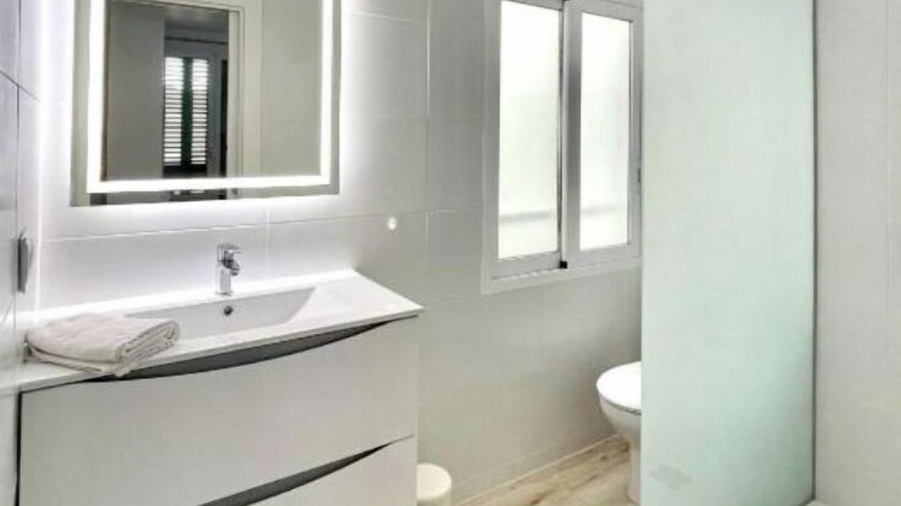Photo of Bathroom in Barri Vell - Santa Creu
