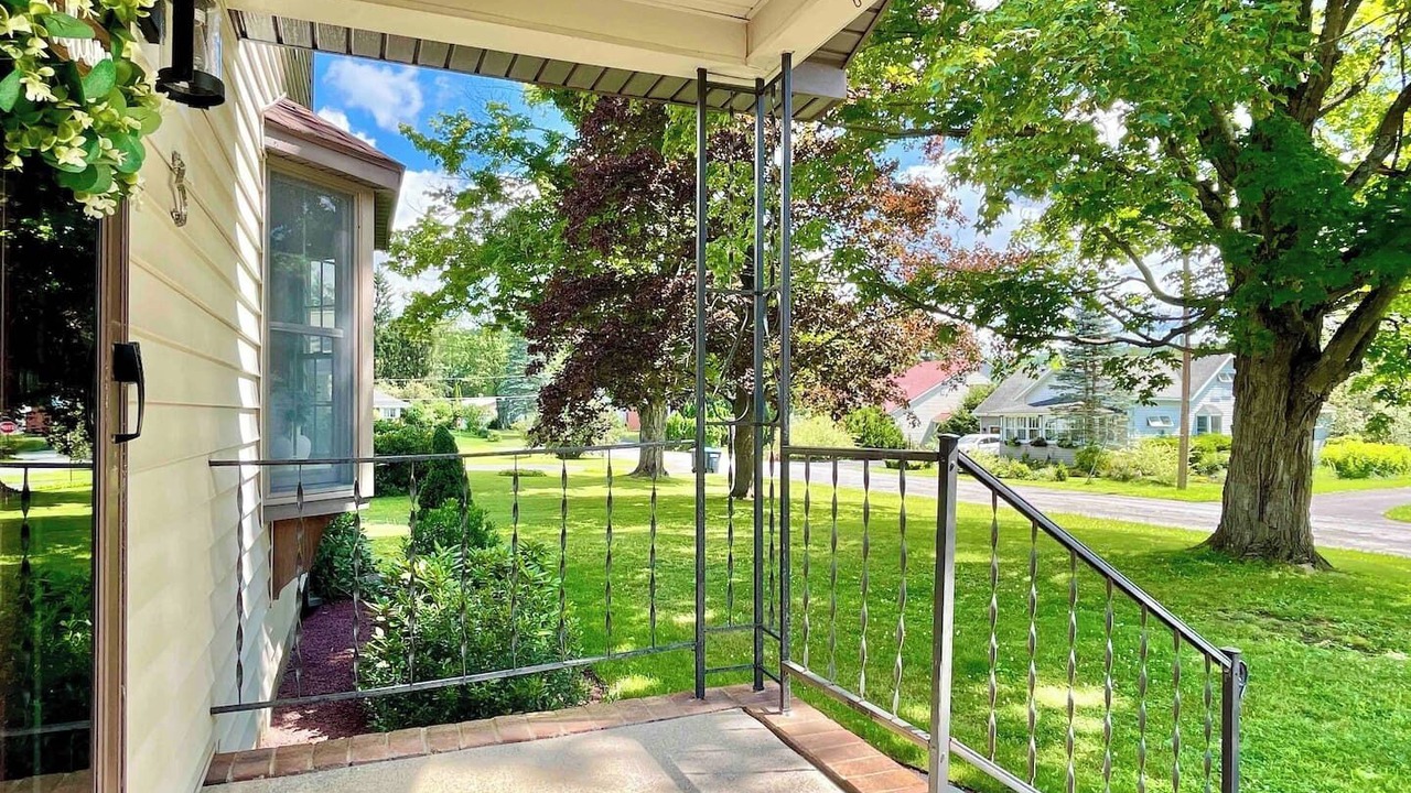Photo of Outdoor in West End