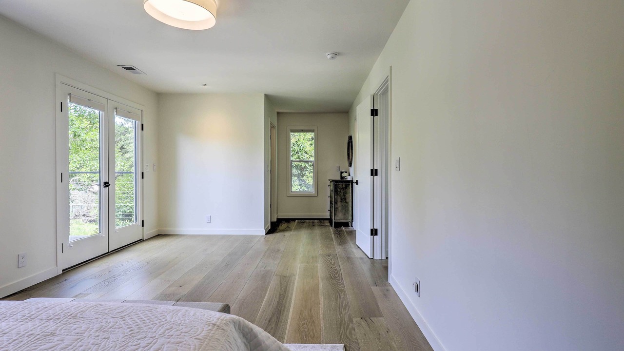 Photo of Bedroom in Rutherford
