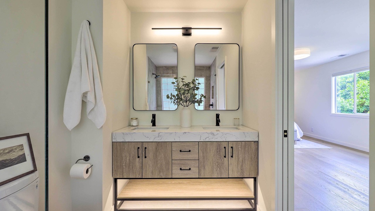 Photo of Bathroom in Rutherford