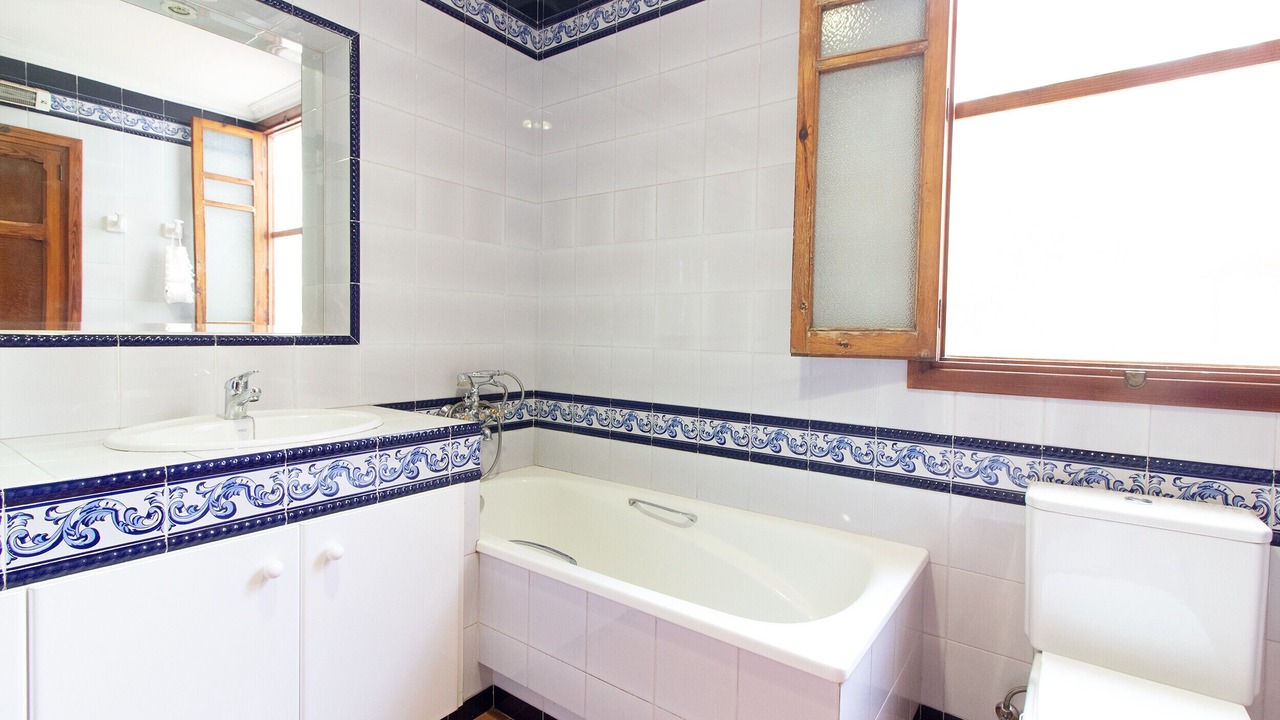 Photo of Bathroom in Quart de les Valls