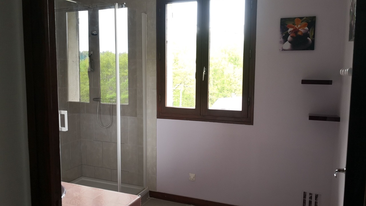 Photo of Bathroom in Treignac