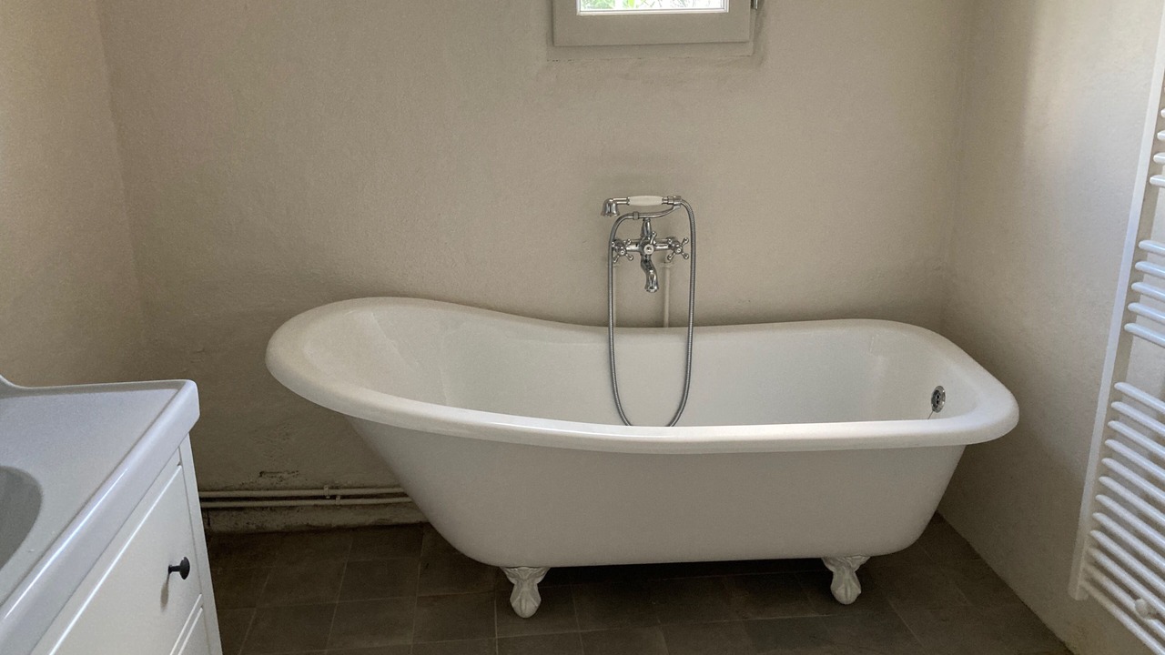 Photo of Bathroom in Ile-Tudy