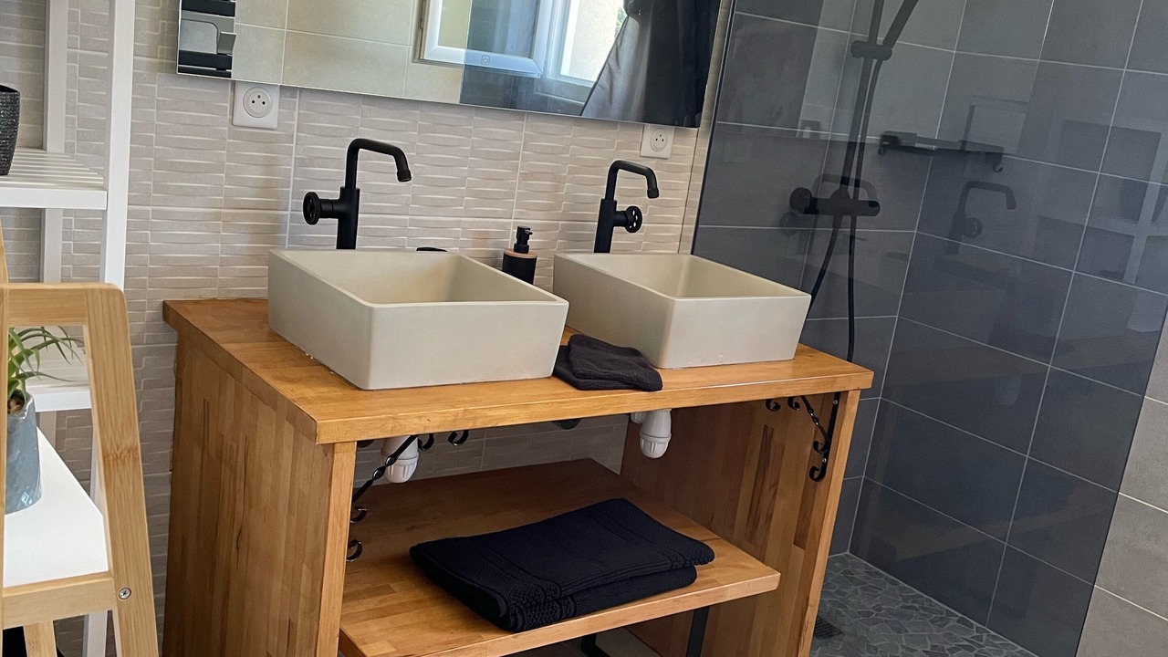 Photo of Bathroom in Saint-Gilles