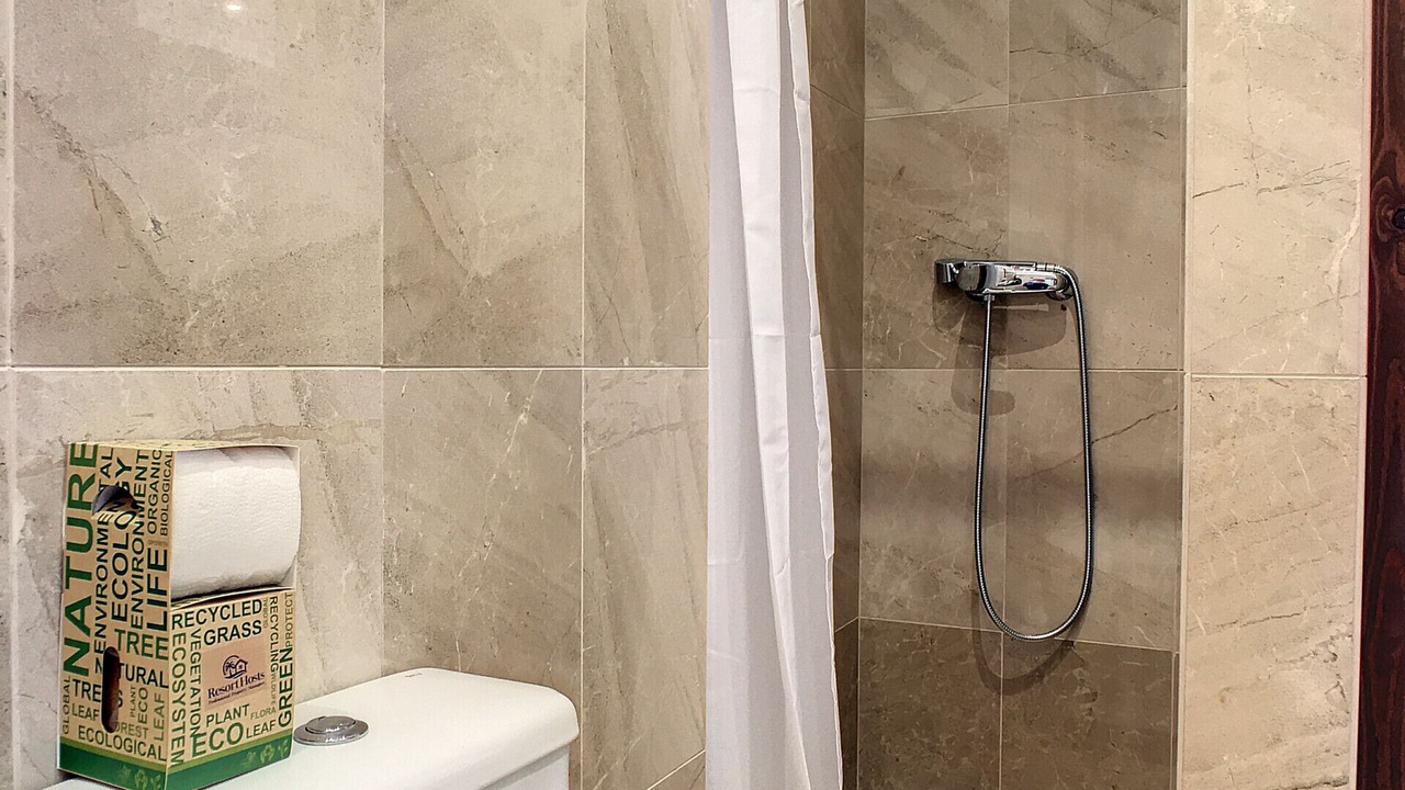 Photo of Bathroom in El Beal