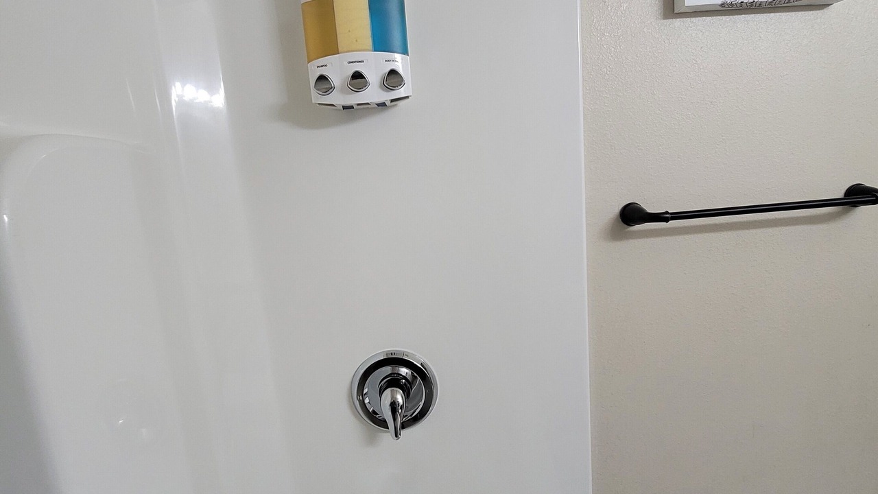 Photo of Bathroom in Brownsville