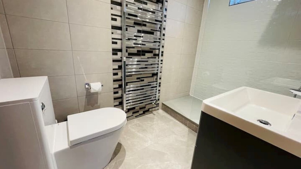 Photo of Bathroom in Kenilworth