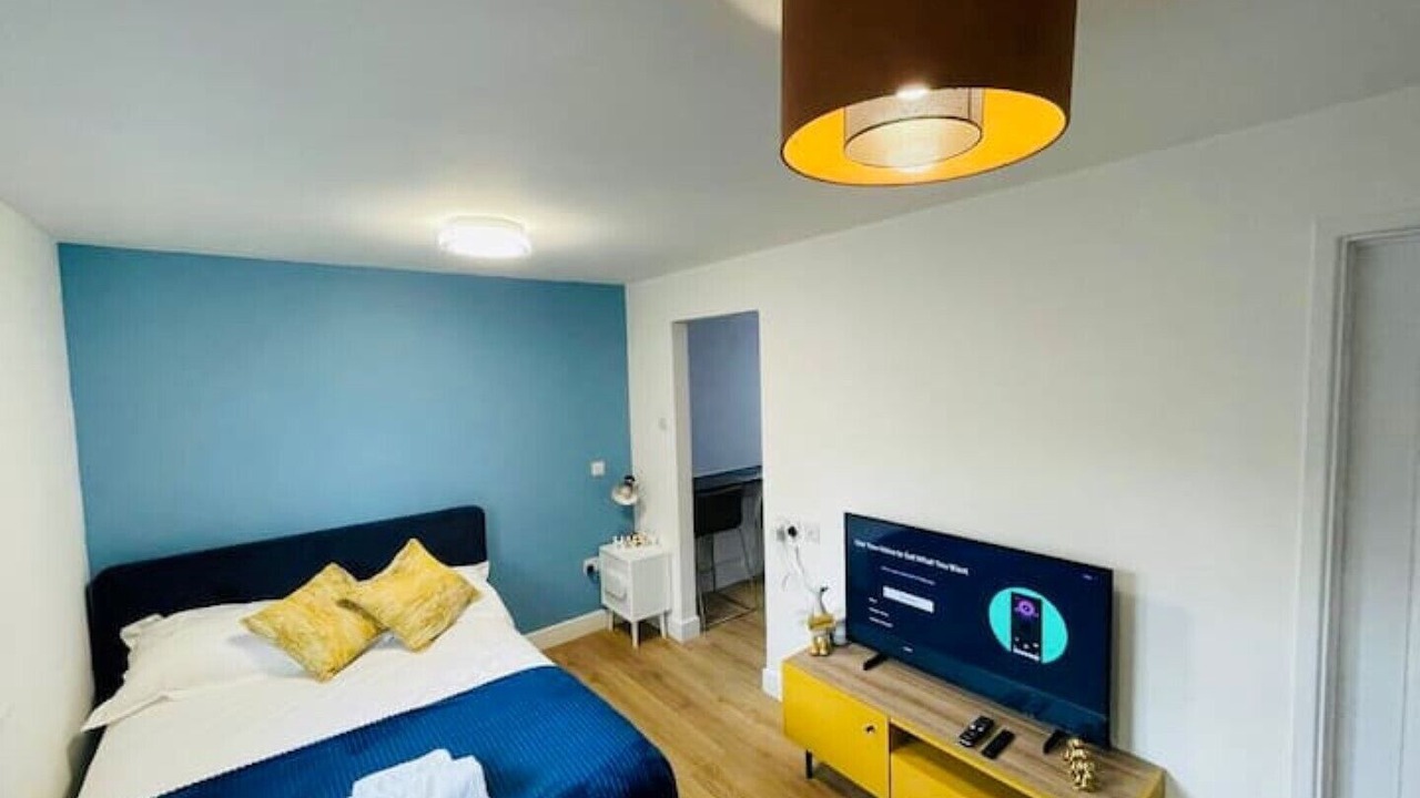 Photo of Bedroom in Kenilworth