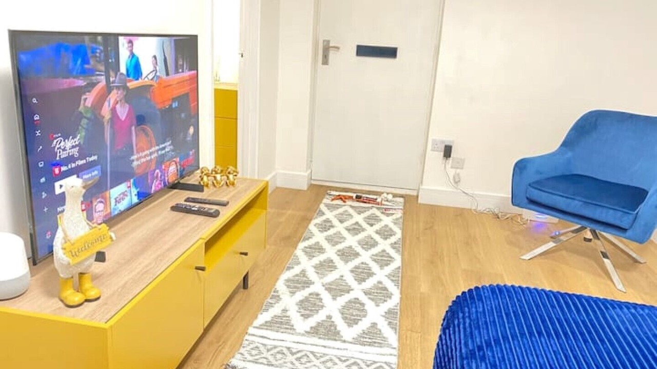 Photo of Bedroom in Kenilworth