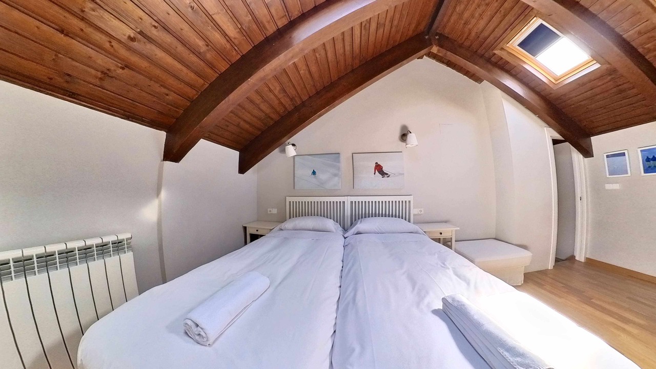 Photo of Bedroom in Escarrilla
