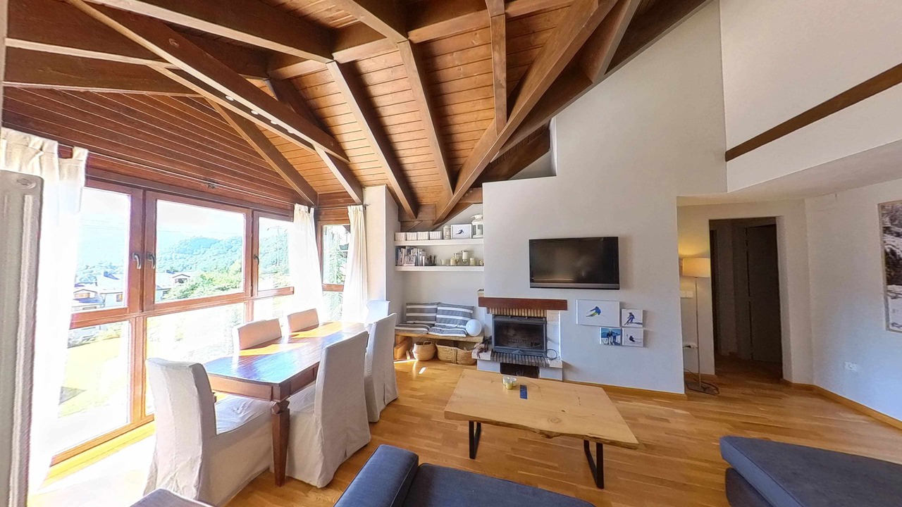 Photo of Livingroom in Escarrilla