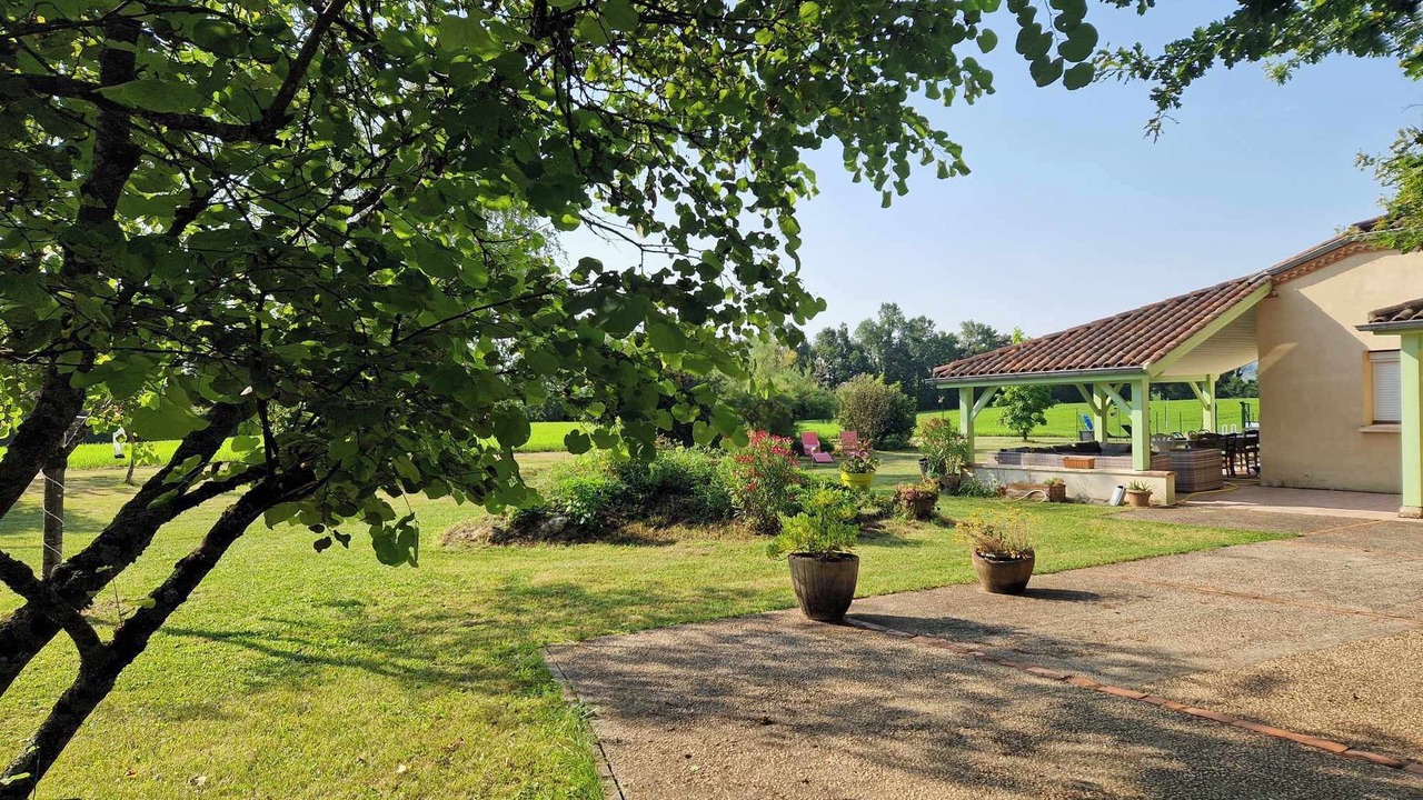 Photo of Outdoor in Montcabrier