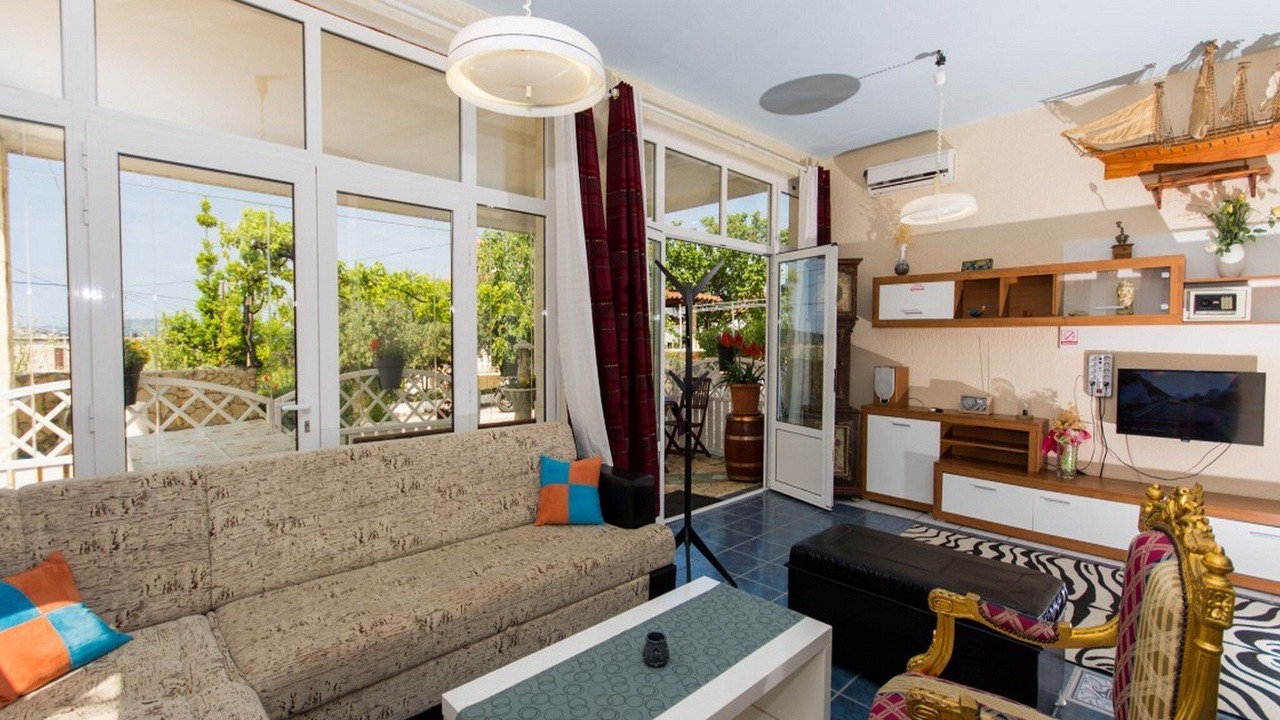 Photo of Livingroom in Okrug Gornji