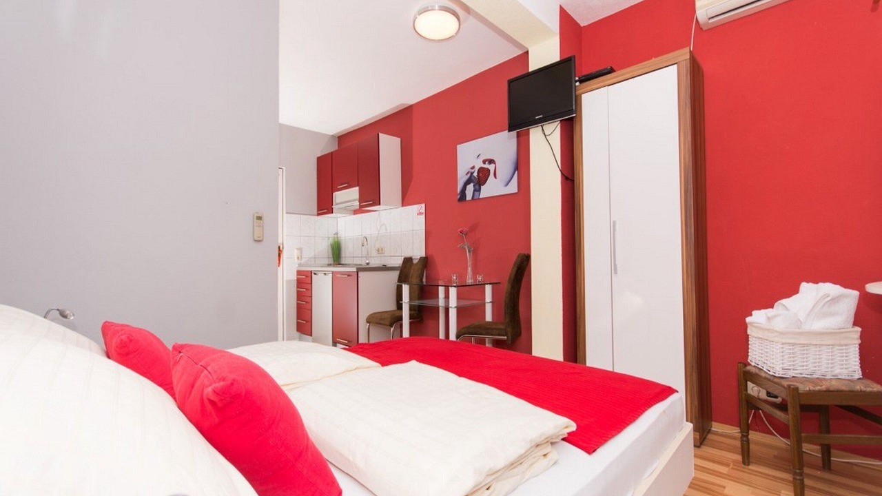 Photo of Bedroom in Okrug Gornji