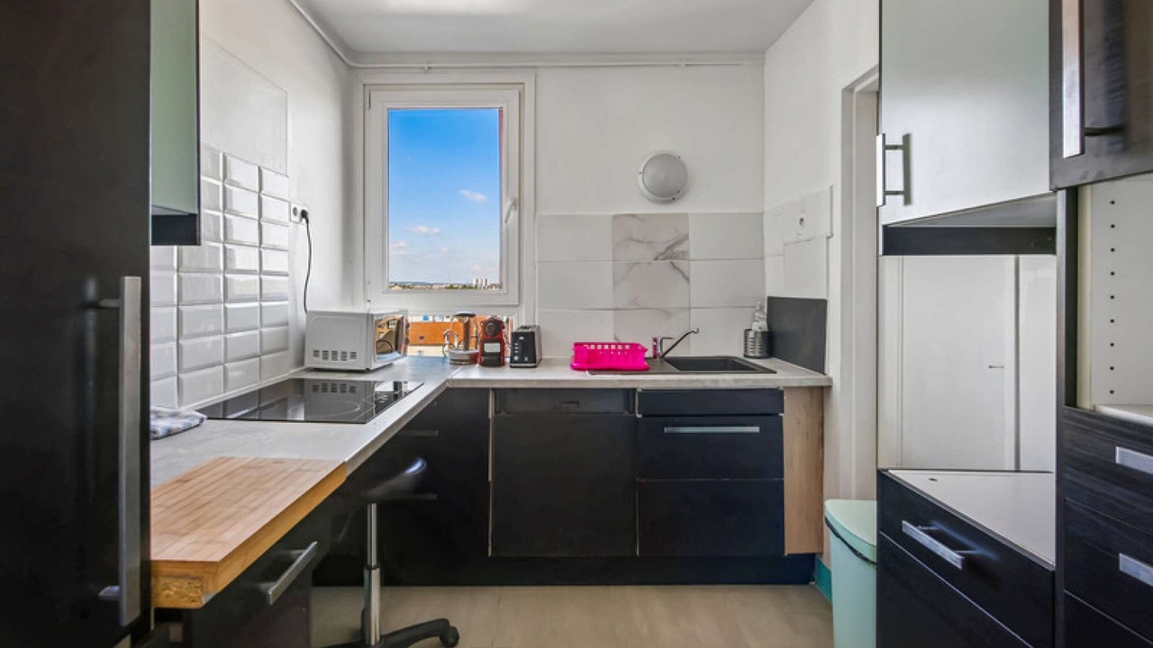 Photo of Kitchen in Mantes-la-Jolie