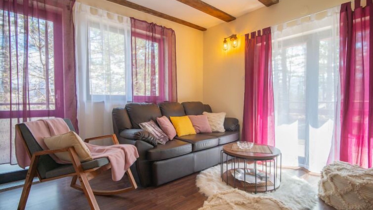 Photo of Livingroom in Lic