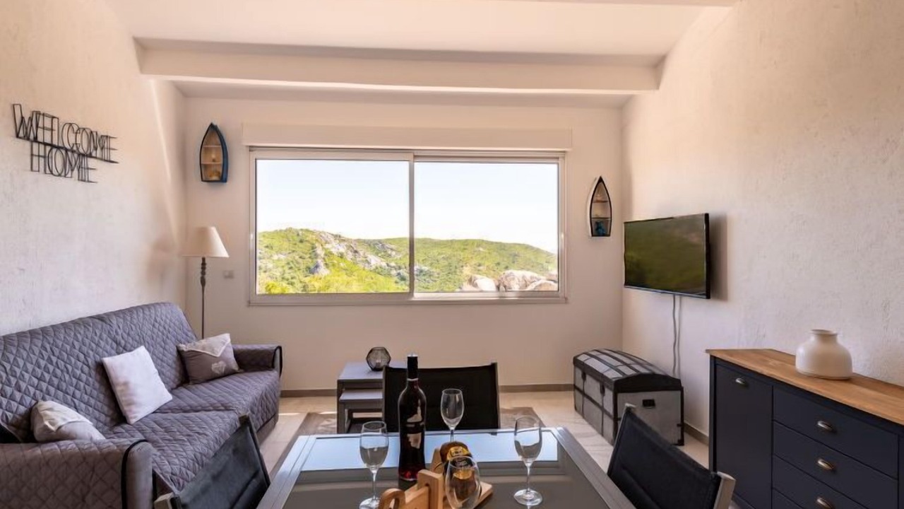 Photo of Livingroom in Pietra Long Salvini