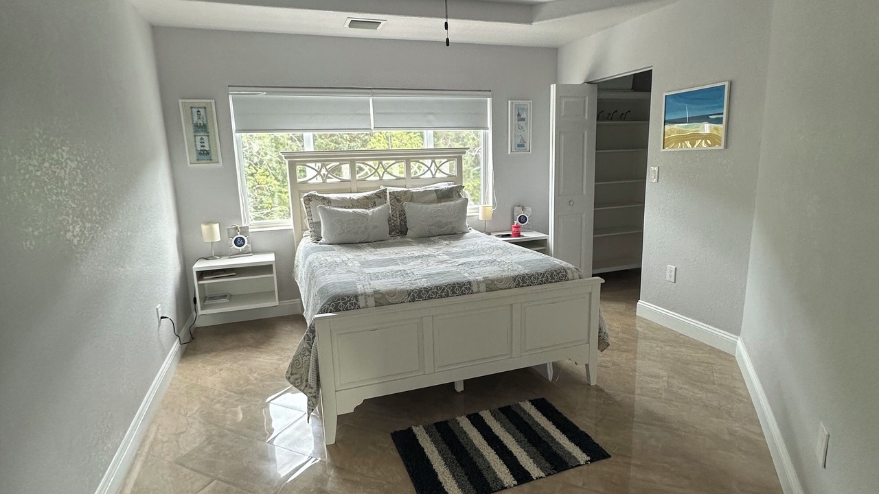 Photo of Bedroom in Twin Lakes