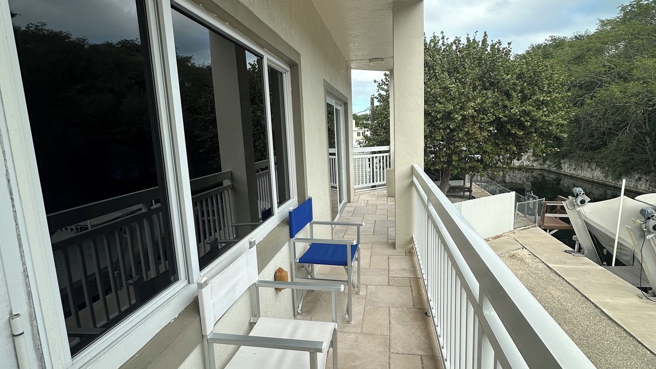 Photo of Patio Balcony in Twin Lakes