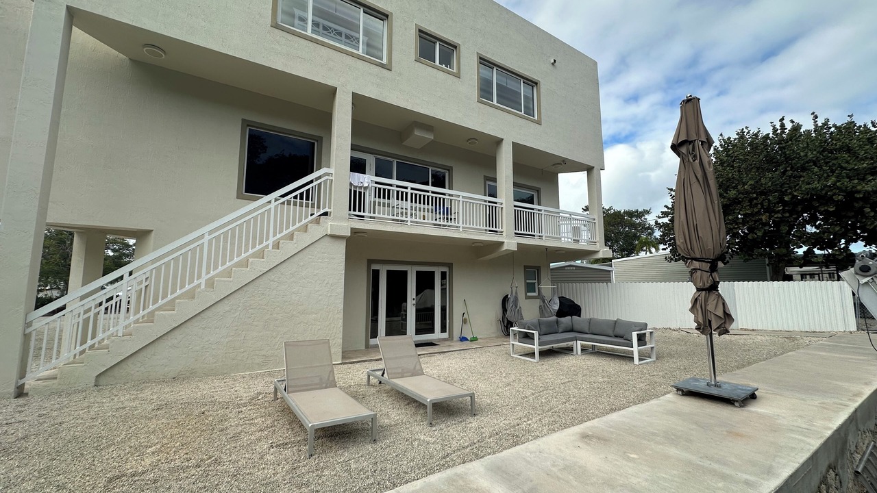 Photo of Patio Balcony in Twin Lakes