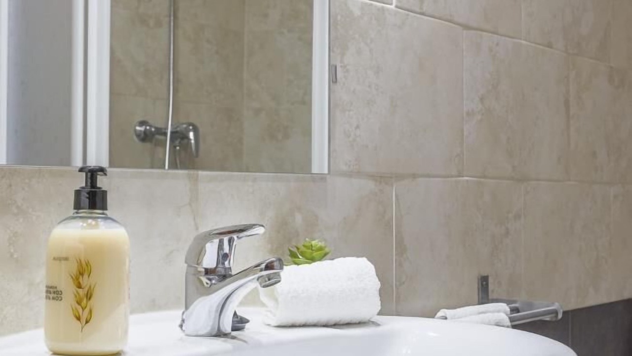 Photo of Bathroom in Alcala Del Rio