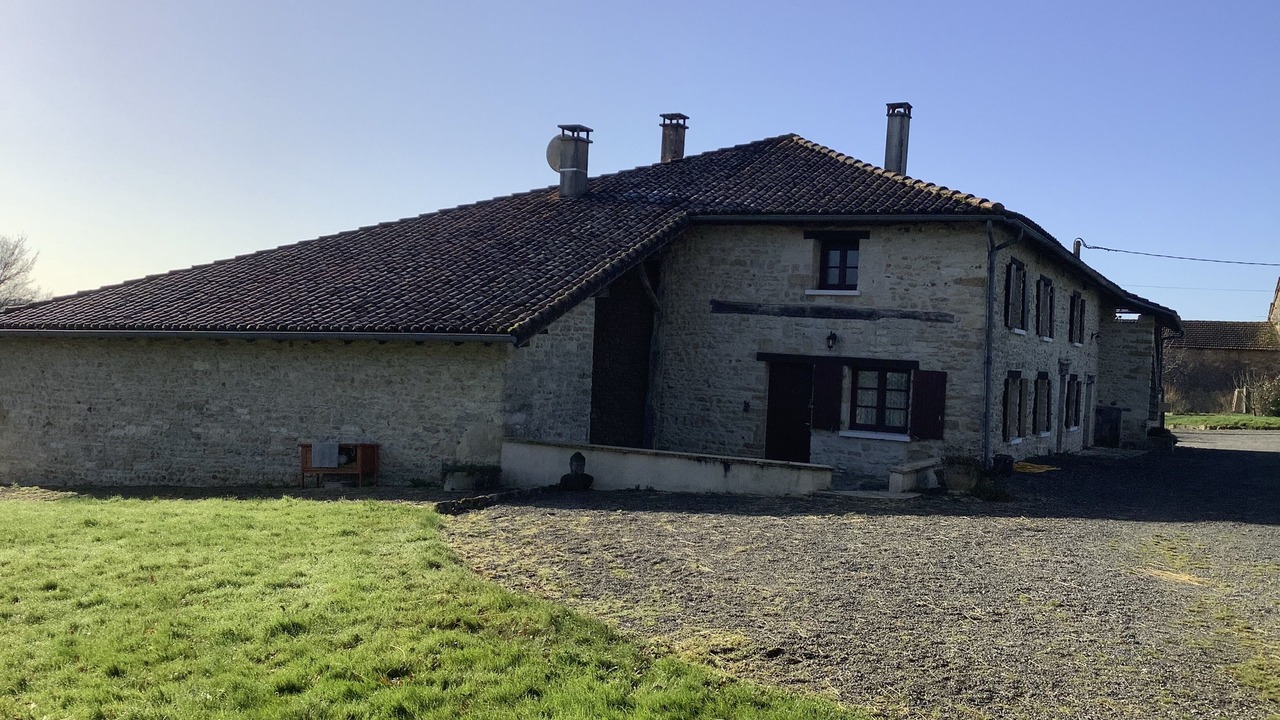 Photo of Outdoor in Le Grand-Madieu