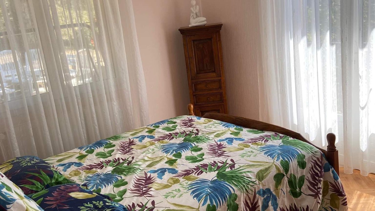 Photo of Bedroom in Beaumont-du-Perigord