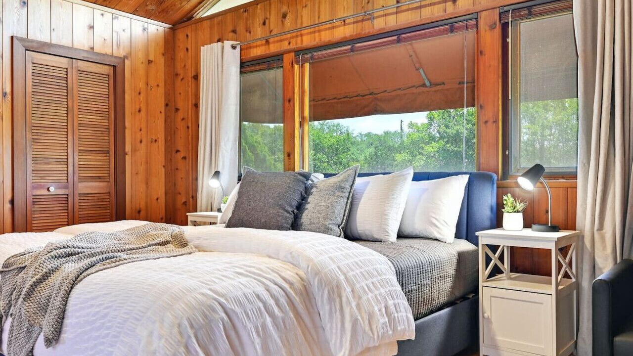 Photo of Bedroom in La Hacienda Estates