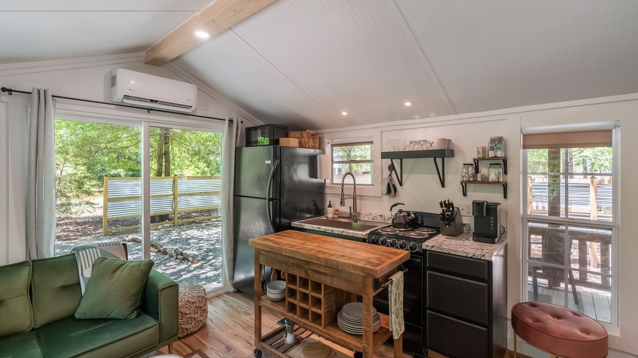 Photo of Livingroom in Greenville