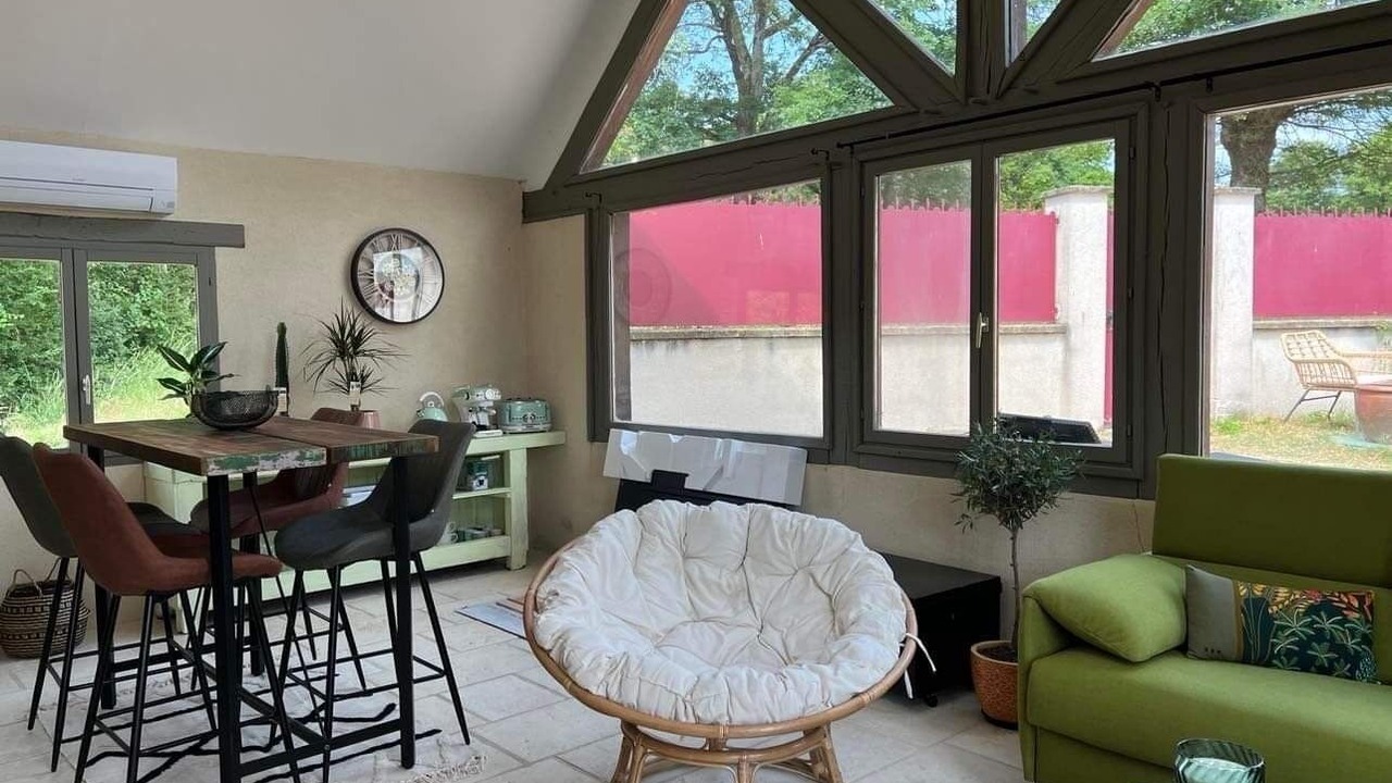 Photo of Livingroom in Mery-sur-Cher