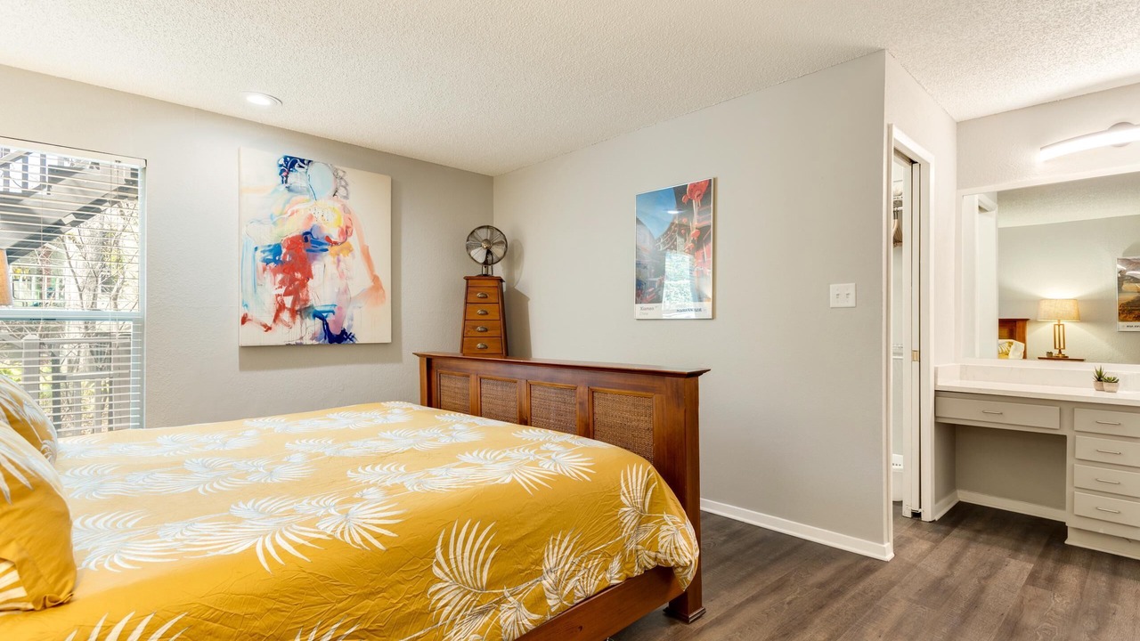 Photo of Bedroom in Barton Hills