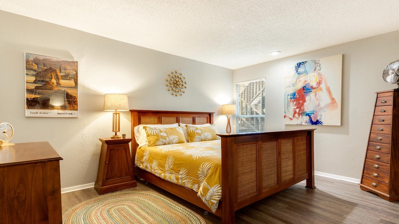 Photo of Bedroom in Barton Hills
